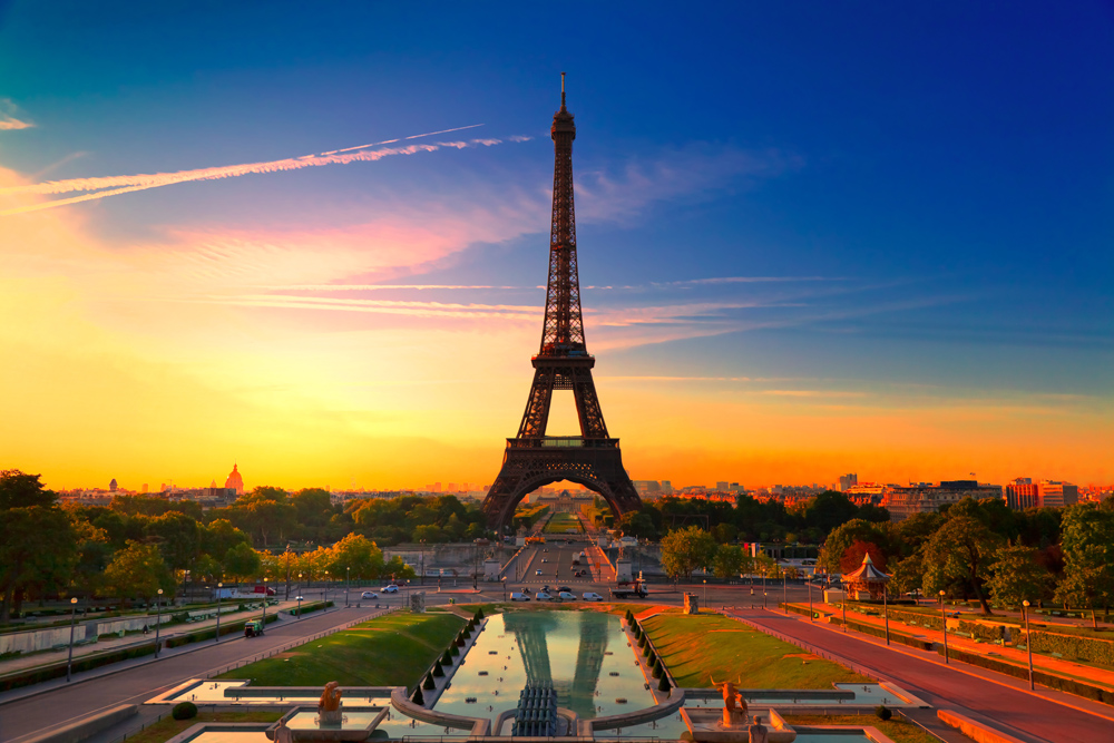 The Ultimate Guide to Romantic Getaways in France - Introduction